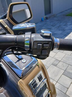 Honda Goldwing 1500 SE - 12