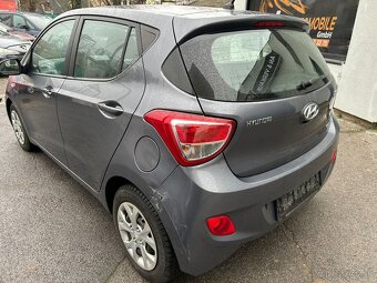 HYUNDAI I10 1,2 BENZÍN AUTOMAT ROK 2016 MIERNE POŠKODENÉ - 12