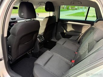 Škoda Superb Combi 2.0 TDI - 12