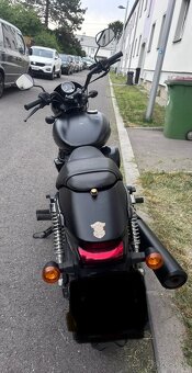 Harley Davidson Street 750 - 12