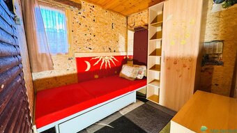 Dvojnásobná radosť pri vode: dve chaty na jednom mieste - 12