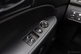 Hyundai i30 CW, 1.4i, len 112tis. KM, Klíma,LED,NOVÉ STK - 12