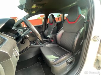 ŠKODA OCTAVIA COMBI RS III 2.0TSi 162Kw 220Ps. - 12