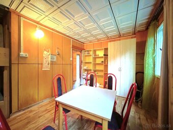 Chatka v Zlatníckej doline na predaj - 12