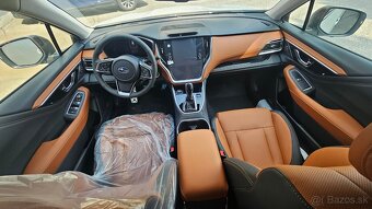 Subaru Outback 2.5i Premium AWD Lineartronic - nové - 12