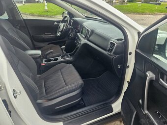 Kia Sportage 1.7CRDi 115KM Navi Kamera biela perla - 12