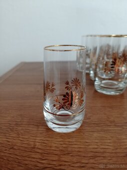 Rôzne retro sada sklenených pohárov - 12