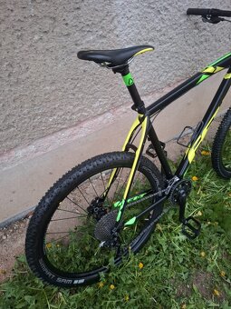 Predám Felt 750 27,5 er/Xlko/3x10, VZDUCH, DEORE - 12