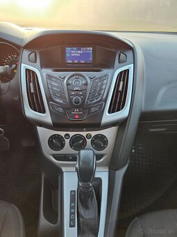 Ford Focus 2.0 - 12