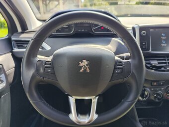 Peugeot 208- 1.2 benzín 60kw.. - 12