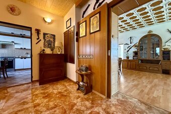 |7i izbový RD so záhradou Most pri Bratislave, pozemok 1133  - 12