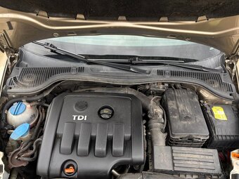 Škoda octavia 2 2.0tdi - 12