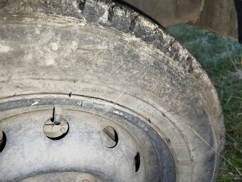 Lada niva  1.7i - 12