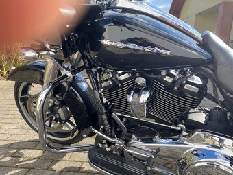 Harley-Davidson Road Glide Special 2019 - 12