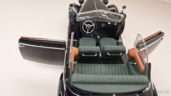 1:18 HORCH 930 V - 12