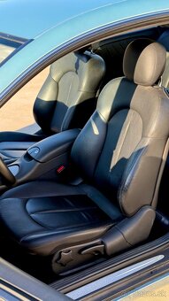 MERCEDES CLK240 - 12