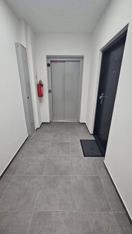 Dám do prenájmu 2 izbový byt v centre Žiliny - 12
