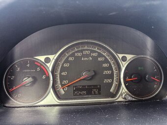 Honda CR-V 2.2 I-CTDi 103kw 4x4 - 12