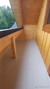 Strechy, prístrešky, altánky, balkóny - 12