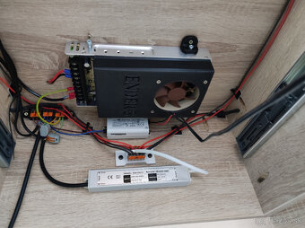 Ender 3 "Ultra" + custom skriňa + filamenty, príslušenstvo - 12