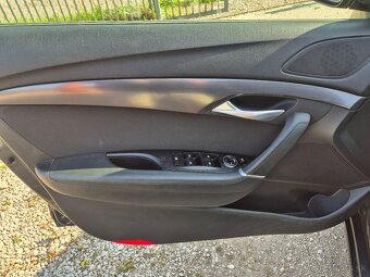 Hyundai i40 cw - 12