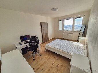 Prenájom-2 Izbový byt, novostavba, parkovanie, klima - 12