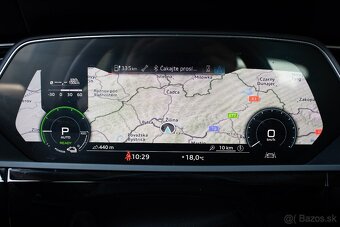 Audi E-tron 55 quattro, 300kW, Webasto, Vzduch, ťažné - 12