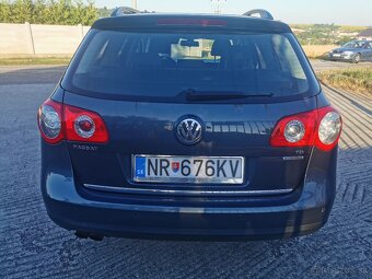 Volkswagen passat B6 - 12