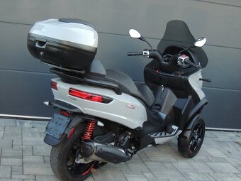 PIAGGIO MP3 500 HPE 2021 ABS ASR SPIATOČKA ,,B" vodičák - 12