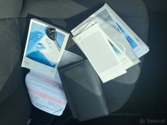 Toyota Auris 1,33 Vvt-i r.v.2010, 2x kolá - 12