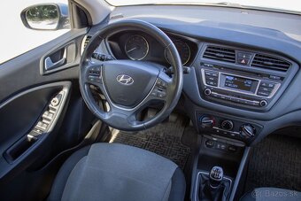 Hyundai i20 1.4i 16V Comfort - 12