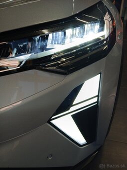 Renault Symbioz techno E-Tech full hybrid 145 - 12