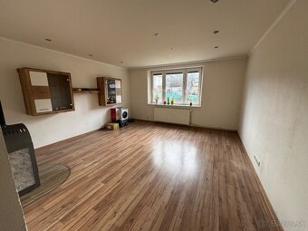 veľký 2-izbový byt Prakovce - 12