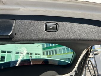 Hyundai Tucson - 12