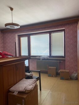 Ponúkam na predaj 5 izb, rodinný dom v obci Kocurice. - 12