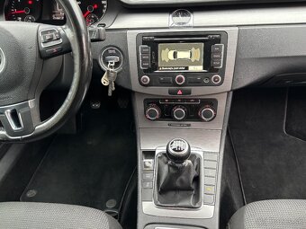 Predám VW Passat Combi - 12