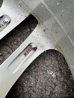 5x112 r18 225/40r18 - 12