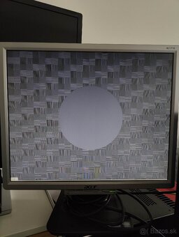 LCD monitor 17" 10 EUR - 12