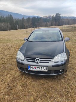 Golf V - 12