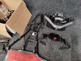 DUCATI PANIGALE V2 - 12