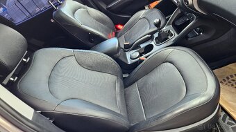 Hyundai ix35 2.0 CRDi VGT Premium 4x4 - 12
