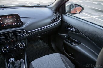 Fiat Tipo 1.0 Firefly City Cross - 12