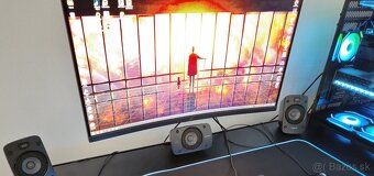 32" - ASUS ROG Strix XG32VC - 12