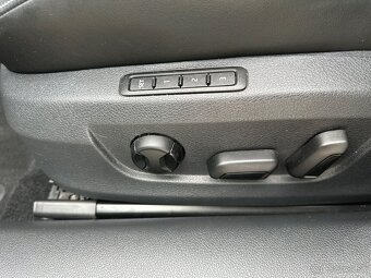 ŠKODA SUPERB SPORTLINE - 12