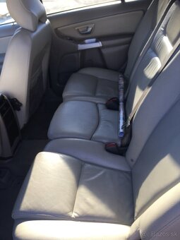 Predám Volvo xc90 suv - 12