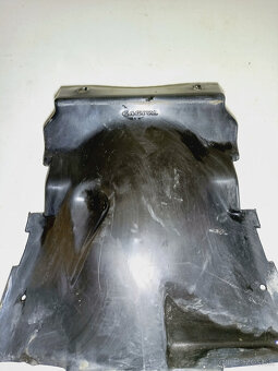 Komplet Zachovalé Plasty na Cagiva W16 - 12
