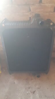 CHLADIČ- CASE IH-NEW HOLLAND - 12