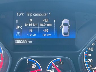 Predám Ford Focus RS 2.3 Turbo Ecoboost 4x4 - 12
