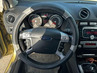 Ford Mondeo 2.0 TDCi Ghia - 12