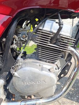 Honda CB 250 Two-Fifty - 12